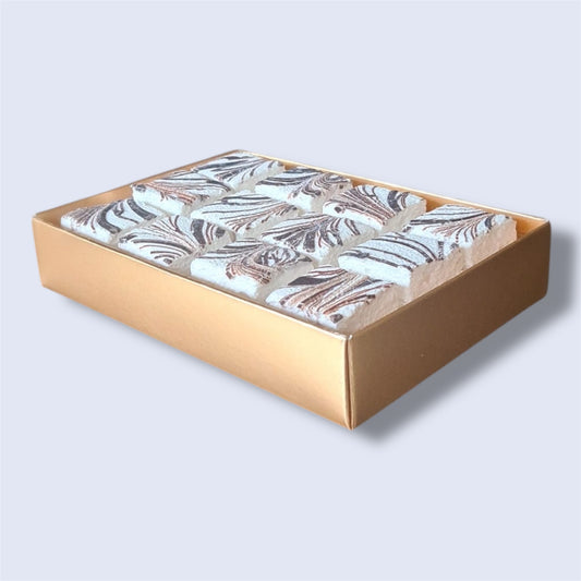 12 VANILLA & CHOCOLATE MARSHMALLOWS