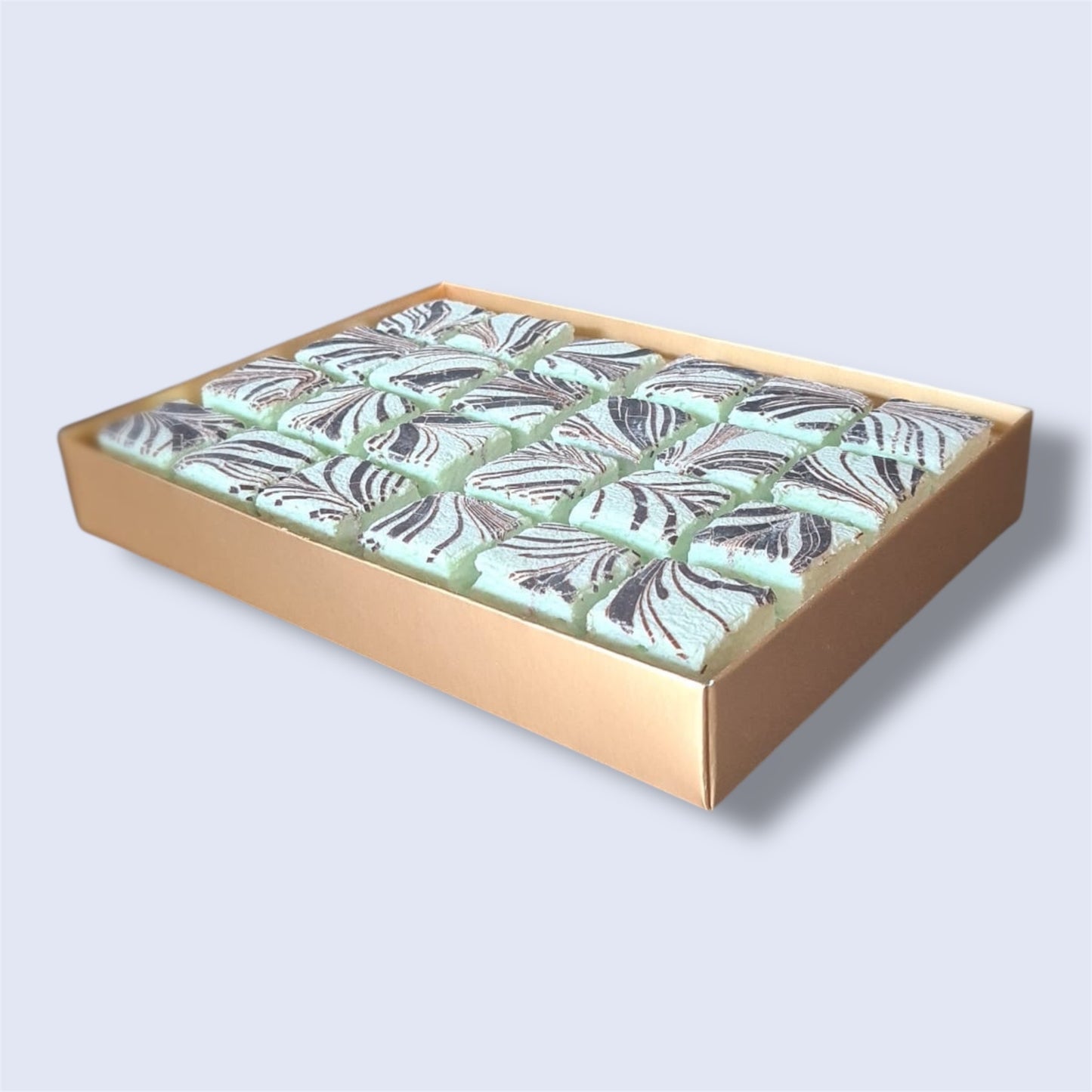 Gold gift box containing 24 Mint Chocolate gourmet marshmallows