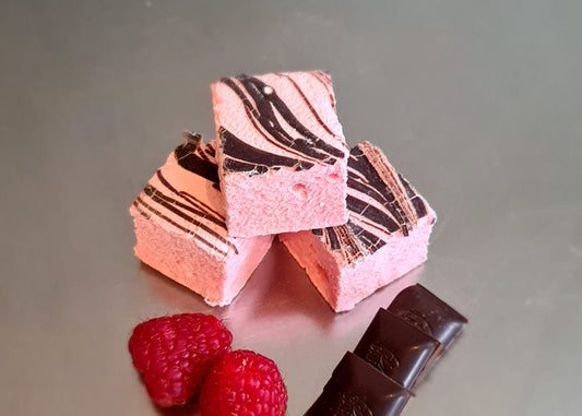 24 RASPBERRY & DARK CHOCOLATE MARSHMALLOWS